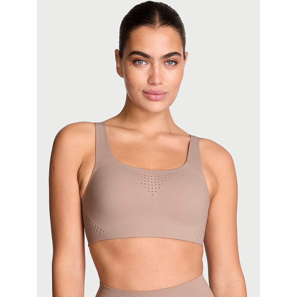 Victoria's Secret Sport Featherweight Max Sports Bra Turbowick 42D Taupe NWT